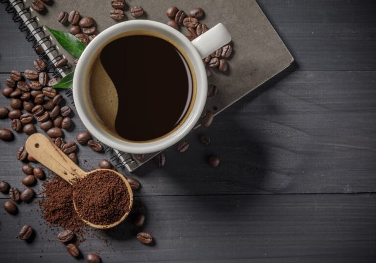 قهوجي وصباب الرياض